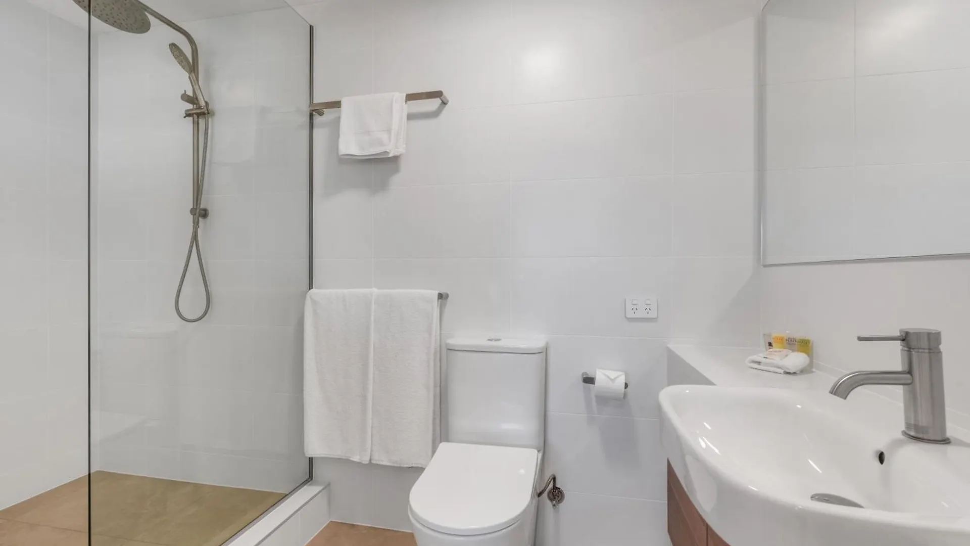 ****  Raffles Mooloolaba Aparthotel Australien
